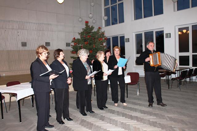 Fotogaléria 2015_01_09 Posedenie pri kapustnici (2) 2015_01_09 Posedenie pri kapustnici