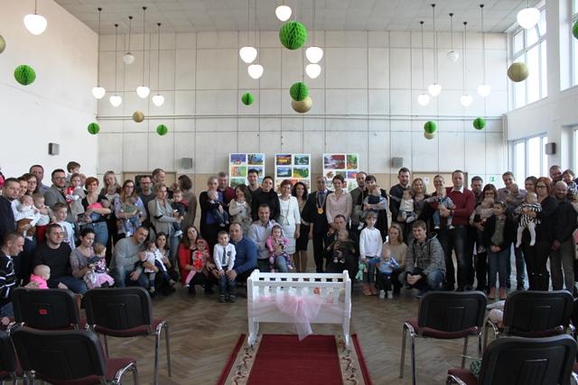 Fotogaléria 2018-02-25 Slávnostné uvítanie detí (17) 2018-02-25 Slávnostné uvítanie detí